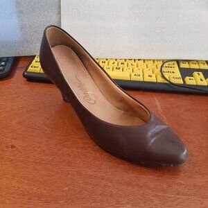 Vintage Carpi Women Heel Brown Size 7.5 PreLoved Good Condition